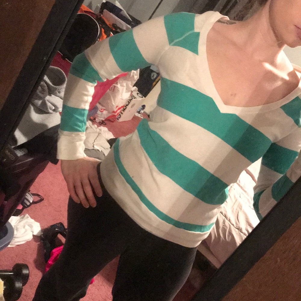 American eagle long sleeve shirt